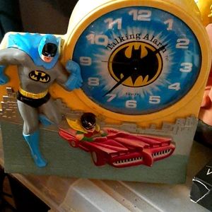 VINTAGE BATMAN CLOCK! READ!